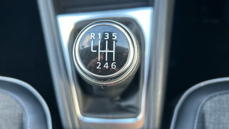 Renault Captur 1.0 TCE 90 SE Edition 5dr Petrol Hatchback